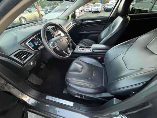 2019 Ford Fusion Hybrid Titanium
