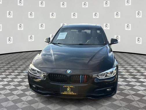 Black Sapphire Metallic 2018 BMW 320 i