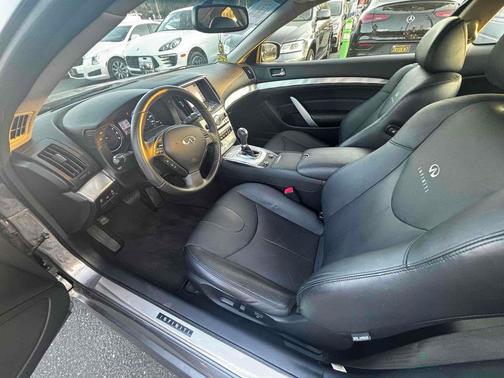 2014 INFINITI Q60 Journey