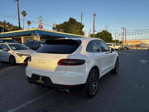 2015 Porsche Macan S