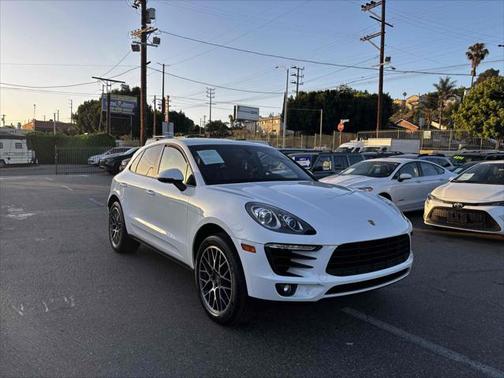 2015 Porsche Macan S