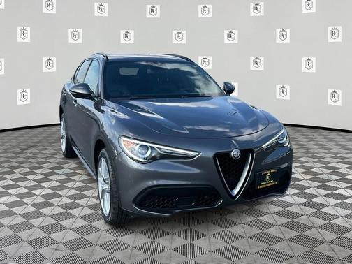 2018 Alfa Romeo Stelvio Ti Sport