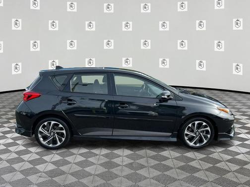 2016 Scion iM 