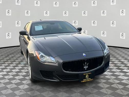 Gray 2016 Maserati Quattroporte S