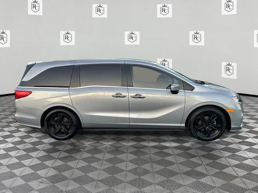 Lunar Silver Metallic 2020 Honda Odyssey EX-L