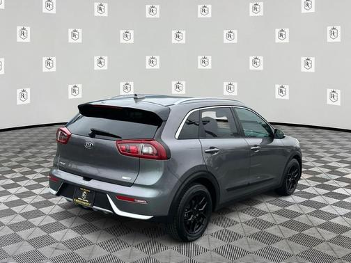 2017 Kia Niro EX