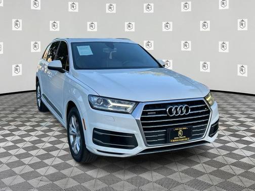 2017 Audi Q7 3.0T Premium