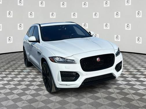 2017 Jaguar F-PACE 35t R-Sport