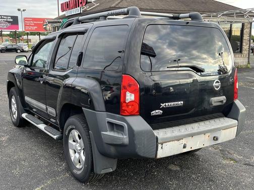 2012 Nissan Xterra S