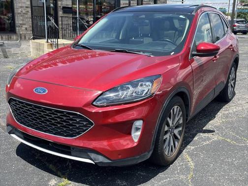2020 Ford Escape Titanium