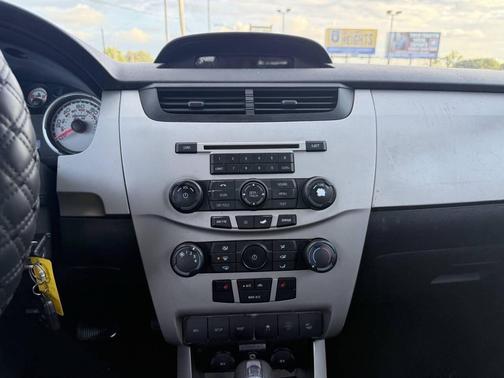2011 Ford Focus SEL