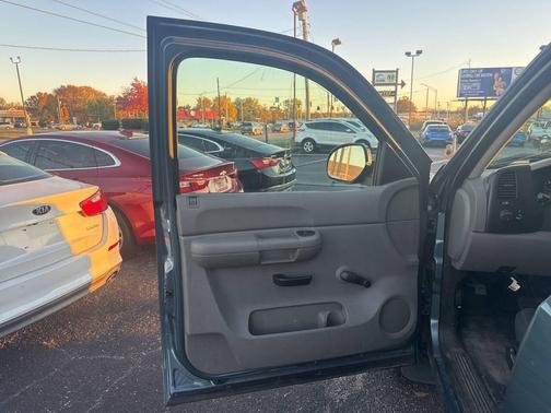 2007 GMC Sierra 1500 Work Truck
