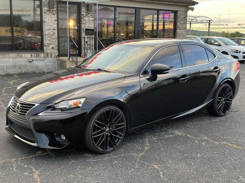 2015 Lexus IS 250 Crafted Line