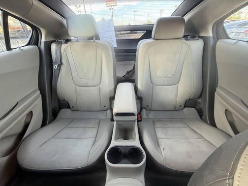 2014 Chevrolet Volt Base
