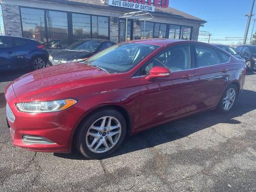 2016 Ford Fusion SE