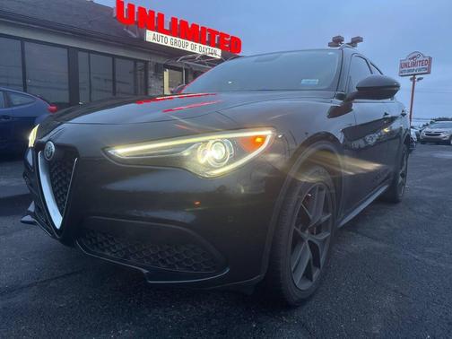 2018 Alfa Romeo Stelvio Sport