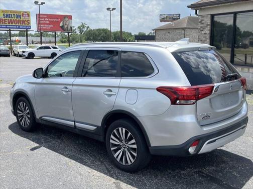 2020 Mitsubishi Outlander ES