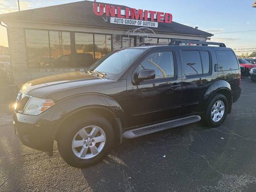 2012 Nissan Pathfinder SV