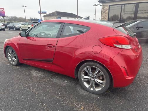 2013 Hyundai Veloster Base