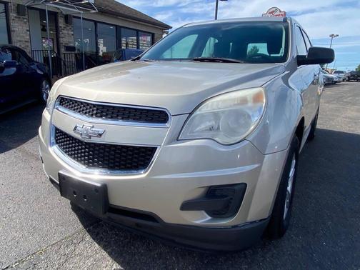 Tan 2013 Chevrolet Equinox LS