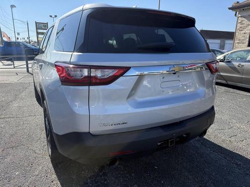 2019 Chevrolet Traverse LS