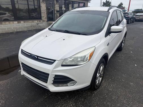 2016 Ford Escape SE