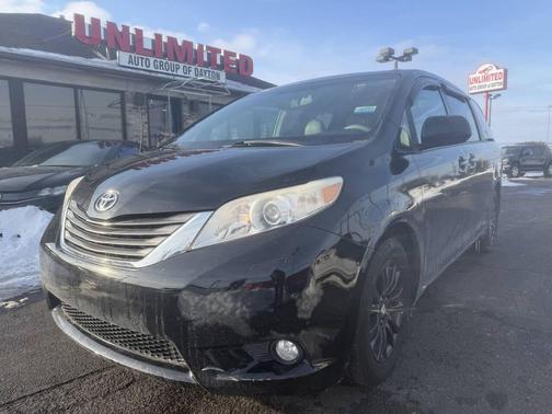 2011 Toyota Sienna XLE