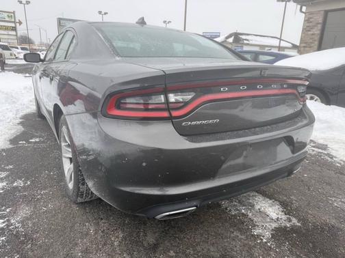 2017 Dodge Charger SXT