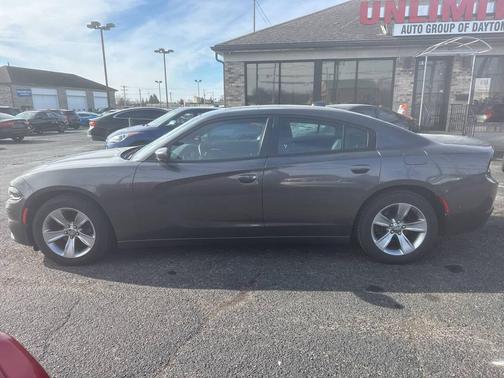 2017 Dodge Charger SXT