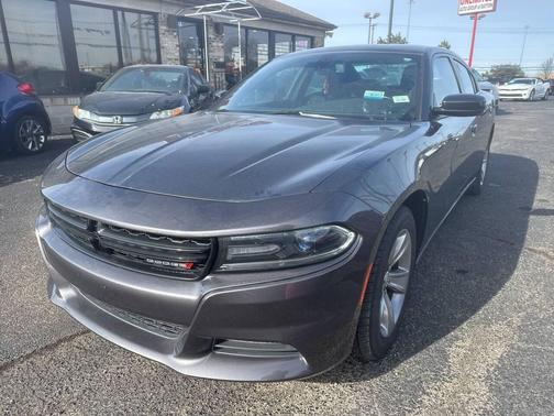 2017 Dodge Charger SXT
