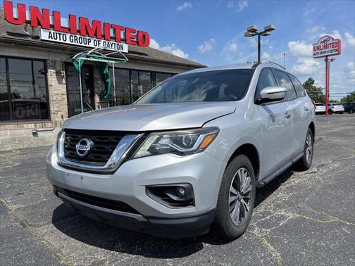 2017 Nissan Pathfinder SV