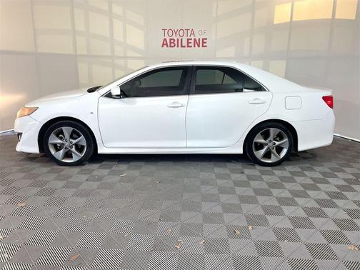 2013 Toyota Camry SE
