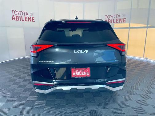 2023 Kia Sportage SX