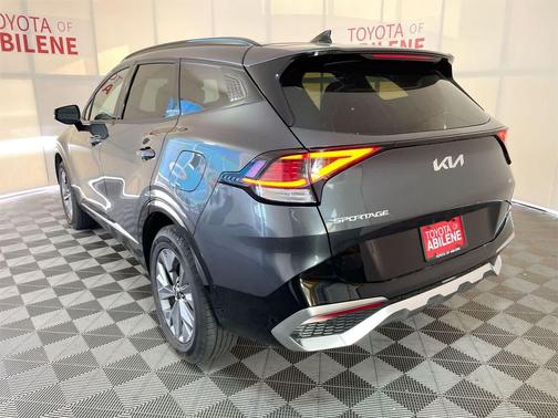 2023 Kia Sportage SX