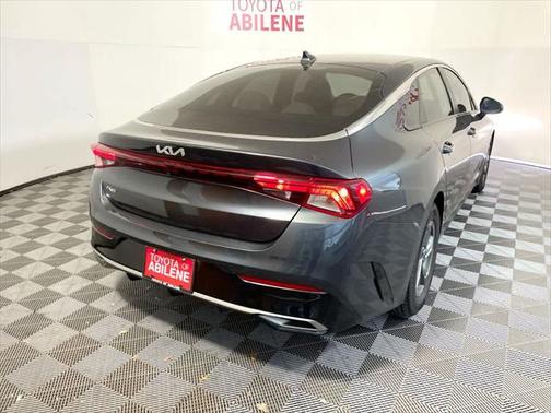 2022 Kia K5 LXS