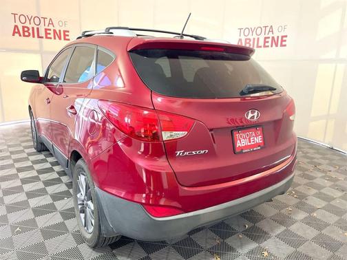 2015 Hyundai TUCSON SE