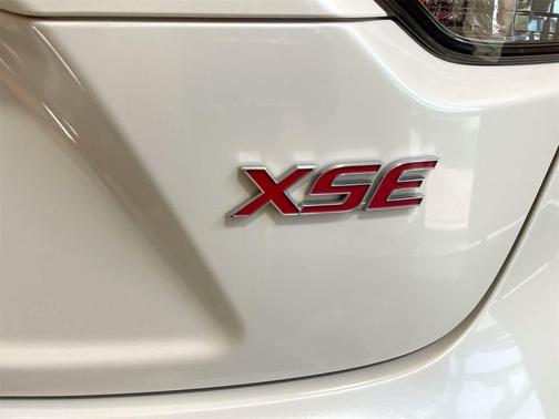 2020 Toyota Corolla XSE