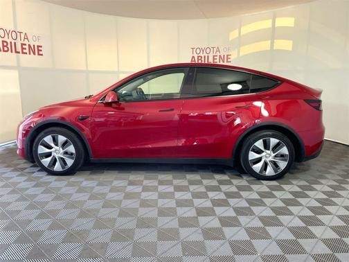 2022 Tesla Model Y Long Range Dual Motor All-Wheel Drive