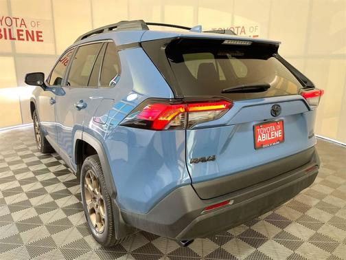 2023 Toyota RAV4 Hybrid Woodland Edition