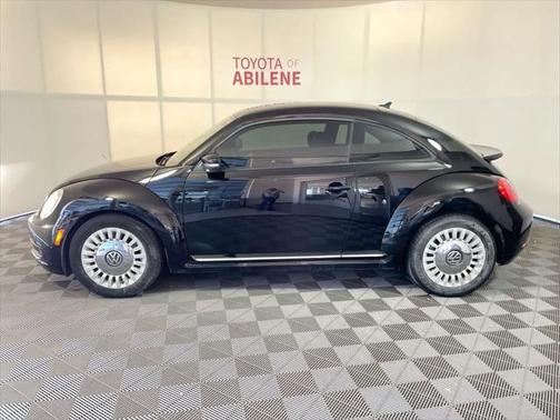2016 Volkswagen Beetle 1.8T SE