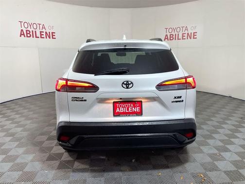 2024 Toyota Corolla Hybrid SE