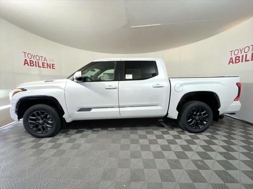 2025 Toyota Tundra Hybrid Platinum