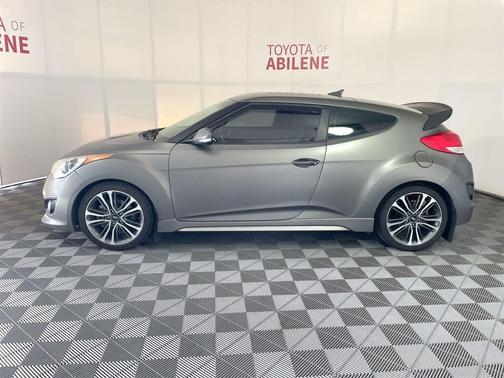 2016 Hyundai Veloster Turbo