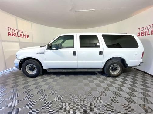 2005 Ford Excursion XLT