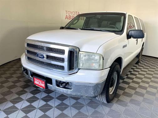 2005 Ford Excursion XLT