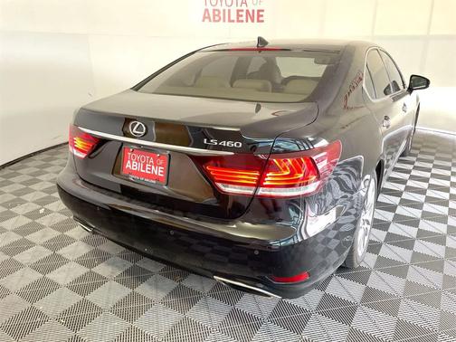 2016 Lexus LS 460 Base