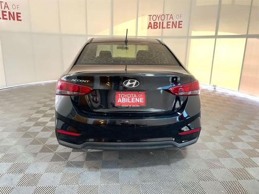 2021 Hyundai Accent SE