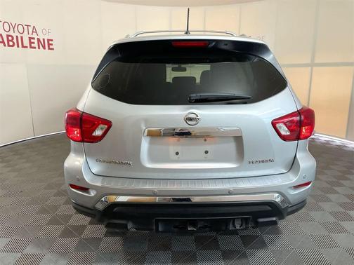 2018 Nissan Pathfinder Platinum