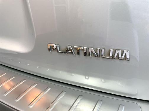 2018 Nissan Pathfinder Platinum