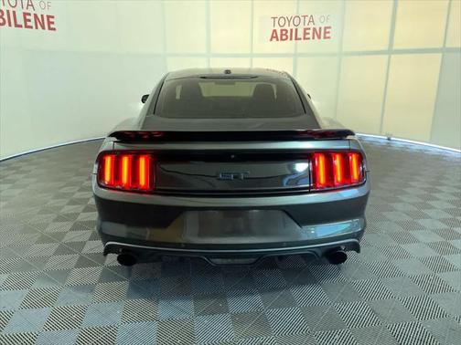2017 Ford Mustang GT Premium
